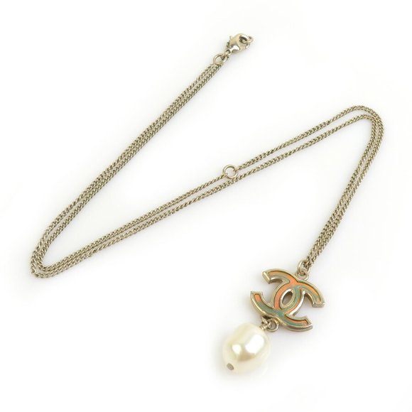 Chanel Coco Mark Gold Metal necklace - Picture 1 of 5